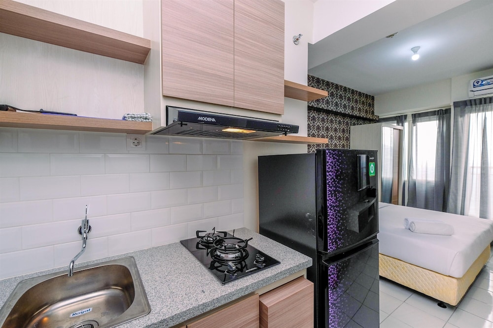 Fancy and Nice Studio Apartment at Podomoro Golf View