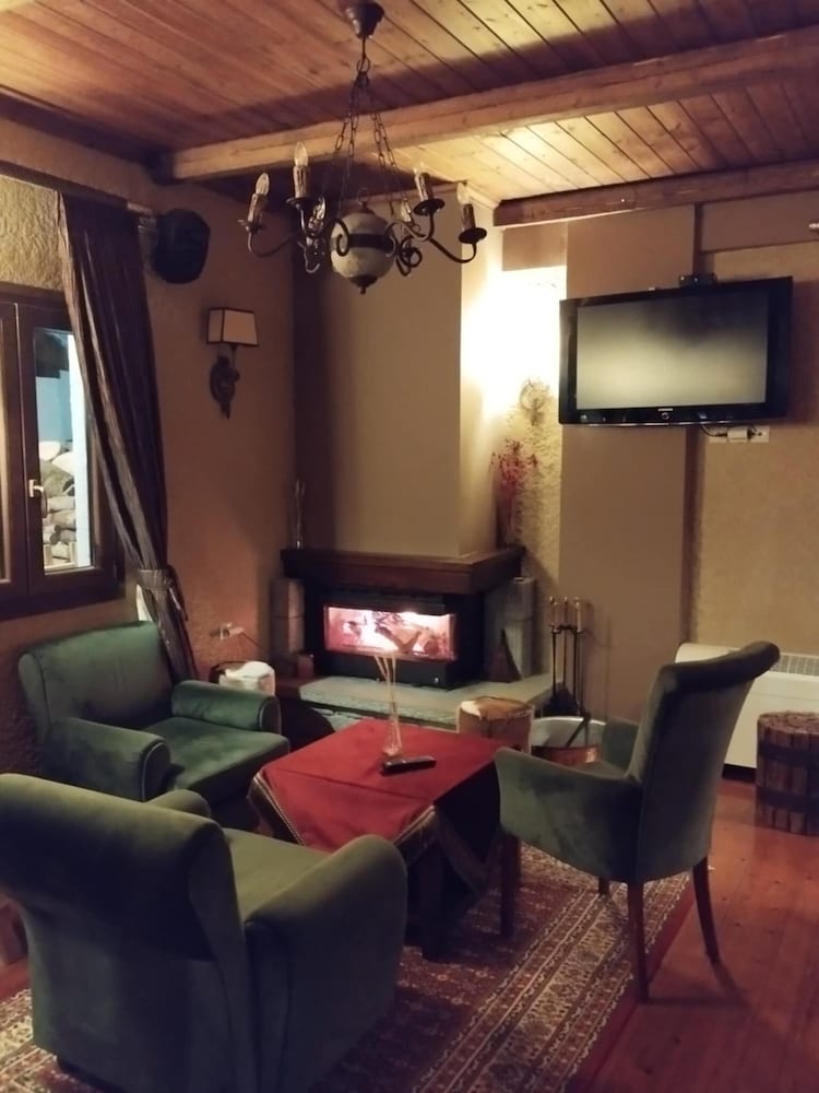 Agathi Hotel