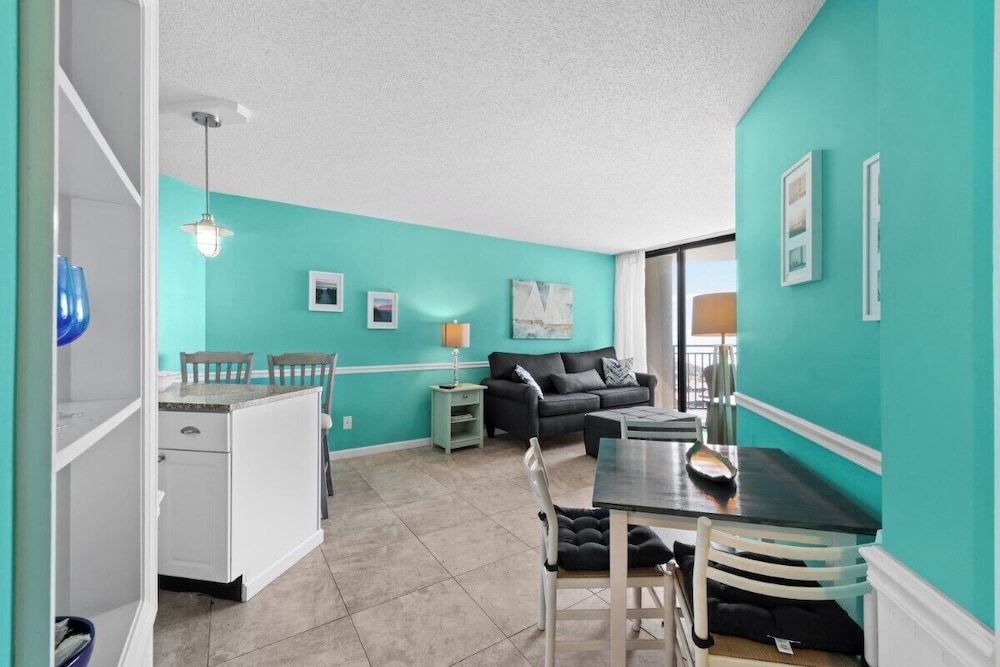 Units at Ocean Forest Plaza by Elliott Beach Rentals