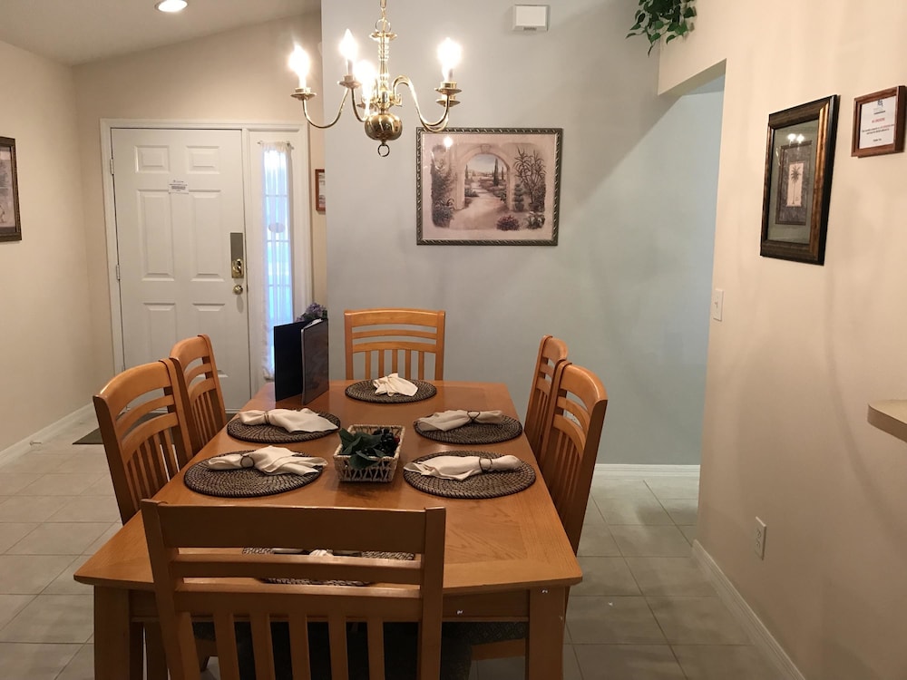 4BR 3BA Home in Emerald Island Resort by CV-8540