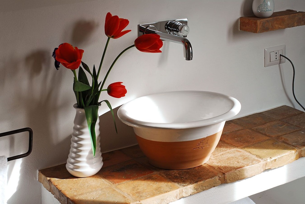 Castello di Granarola Relais – Adults Friendly