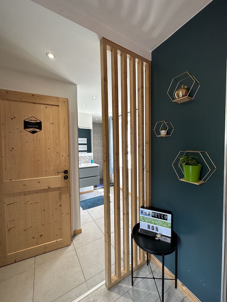 La Villa d'Hélène Chambres d’hôtes et Appartements-Cluses
