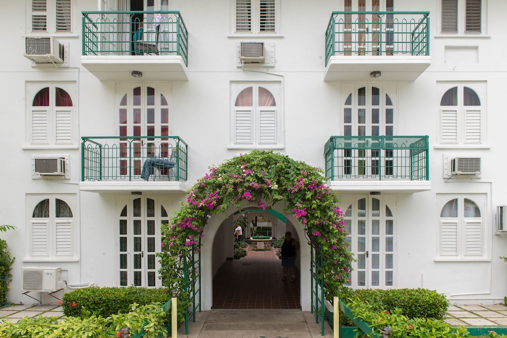 Sandcastles Beach Resort