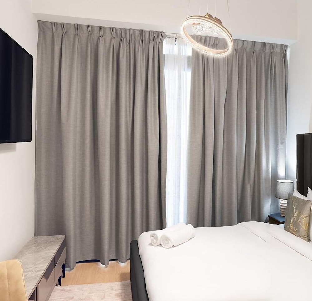 Azizi Riviera Studio with Chic Furnishing