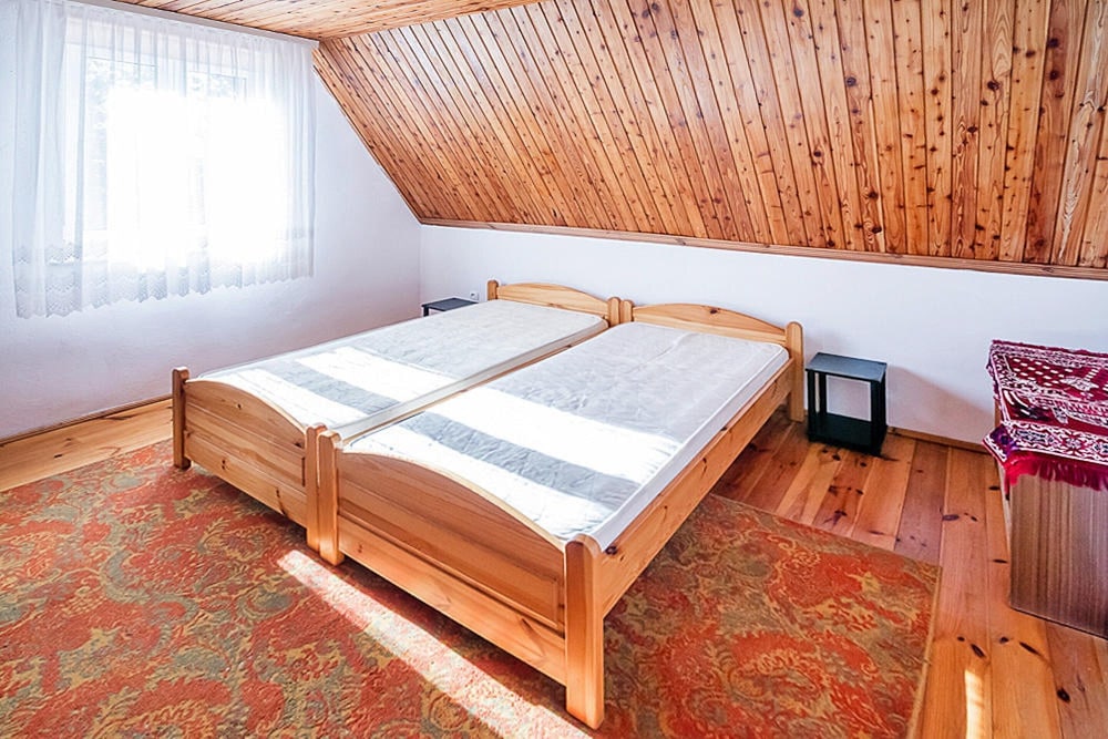 Holiday Home With Garden, Close to the Lake