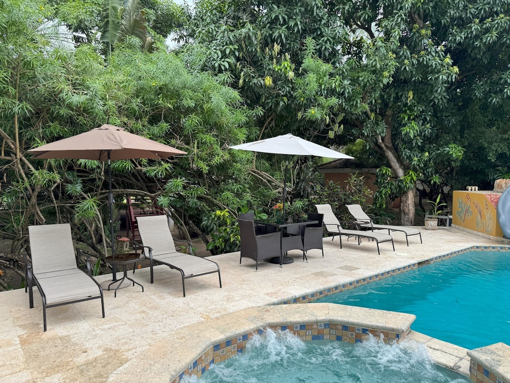 Caribbean Shores Bed & Breakfast