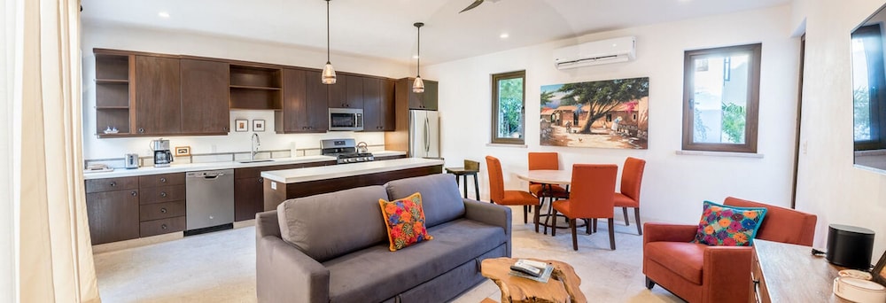 Casa Del Gallo 2 BR by Casago view 5