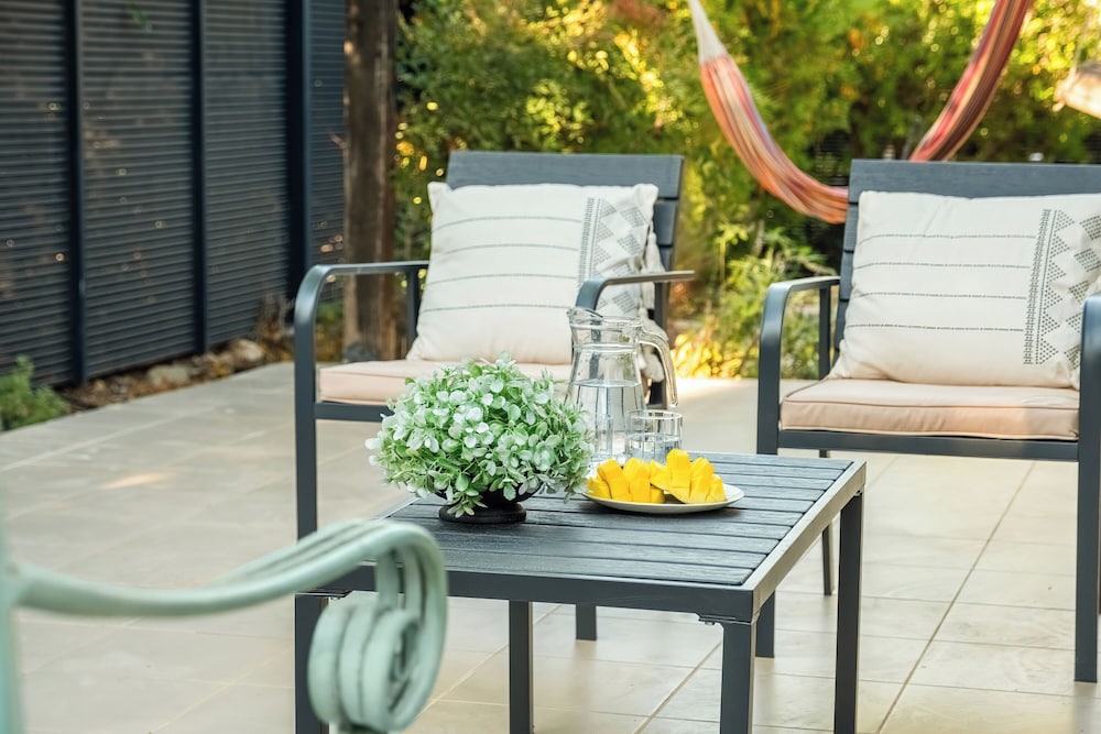 Tranquil Galilee Retreat by Sea N' Rent