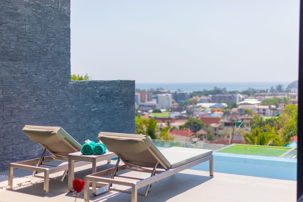 Baan Saint Tropez Villas Kata Beach
