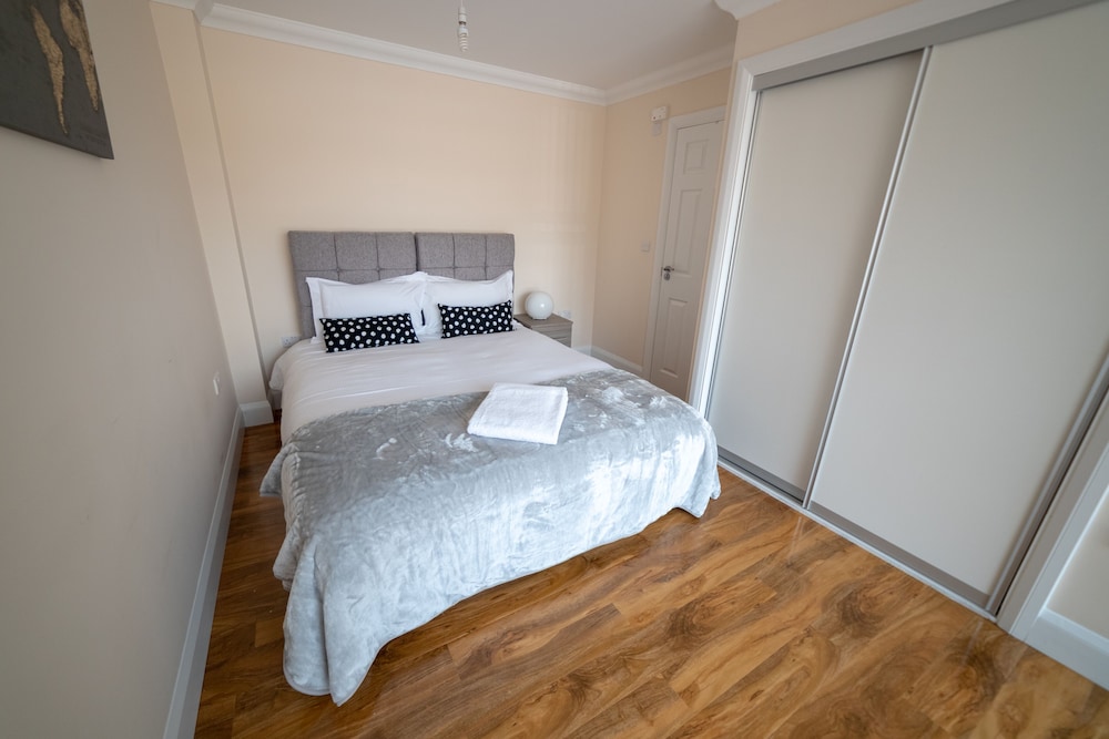 The Coach House by Riis Property view 3