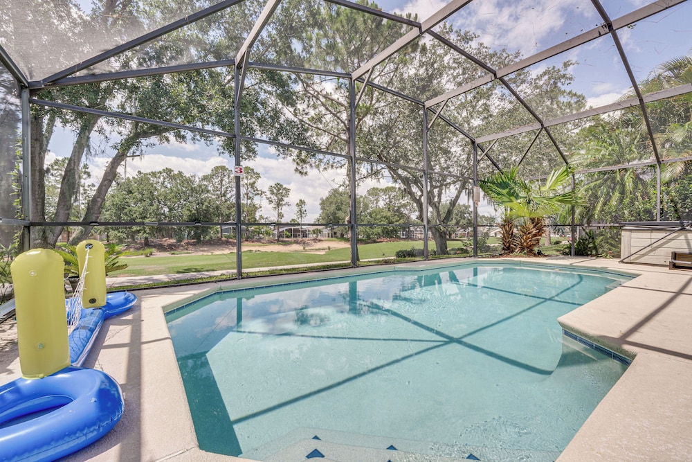 Southern Dunes Family Retreat: Hot Tub & Game Room