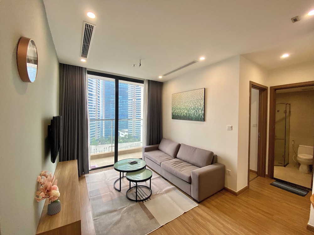 Vinhome Skylake Service Apartment - Mikage Housing