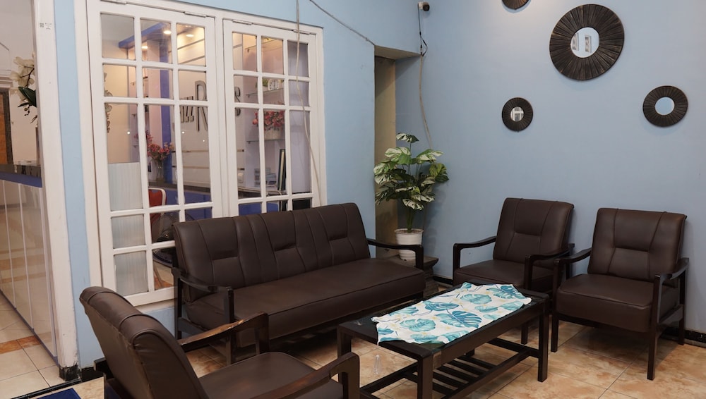 Jazz Room Kampung Inggris Syariah, Pare - 12