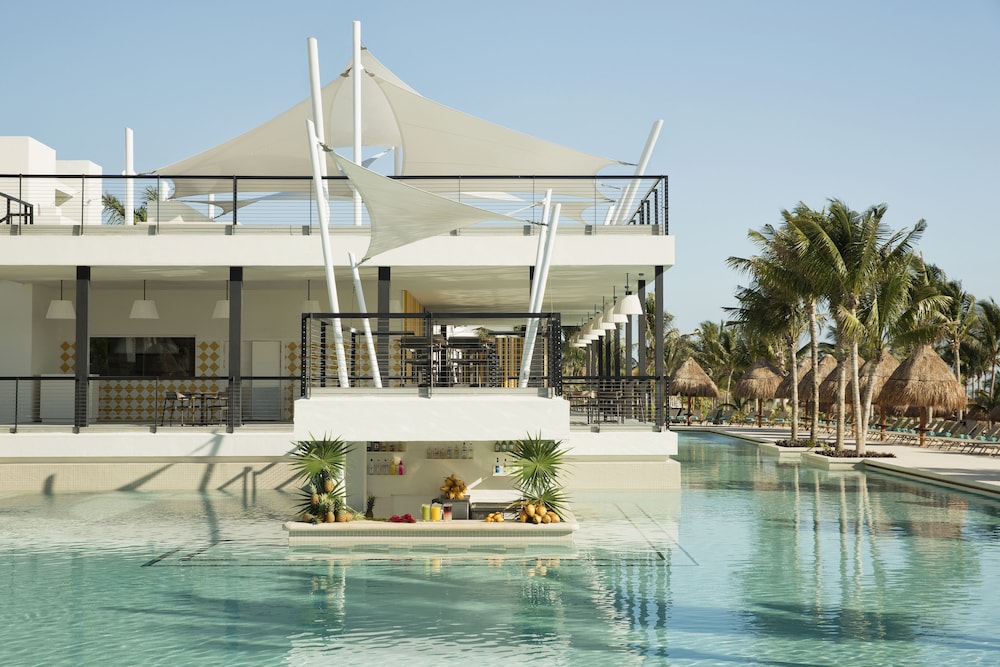 Hotel Finest Playa Mujeres by The Excellence Collection - All Inclusive - Image 1