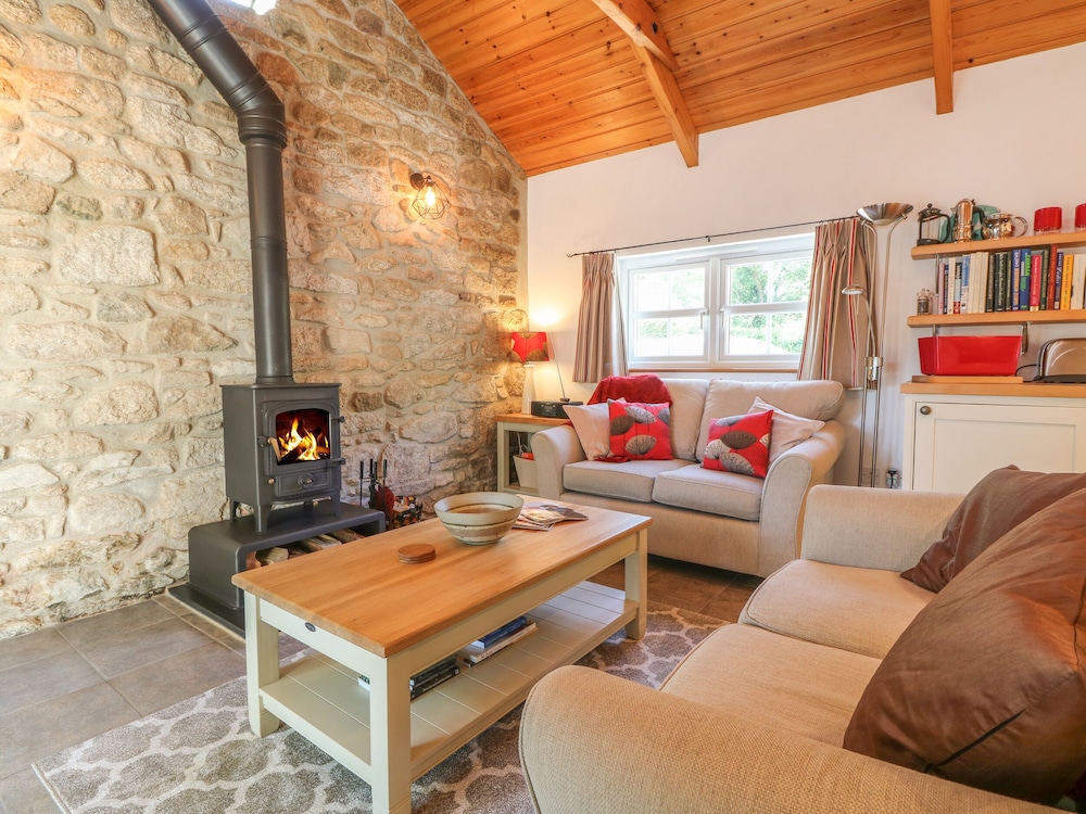 Pond Cottage