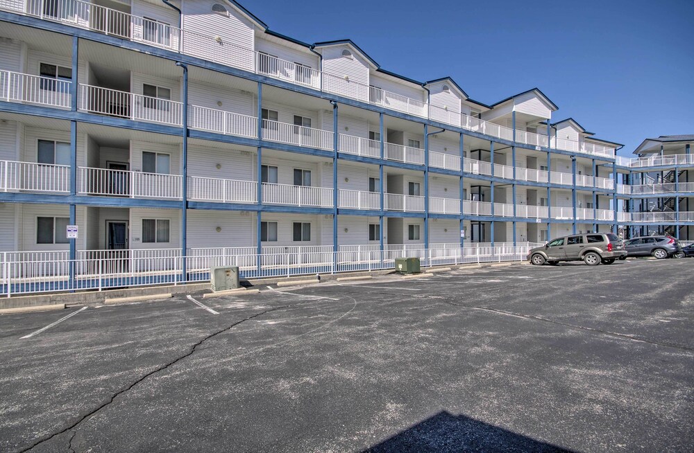Boat Slip, Views: Waterfront Lake Ozark Condo! view 5