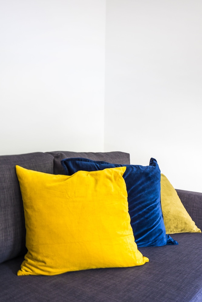 Fast Wifi Pet-friendly Sleeps 6