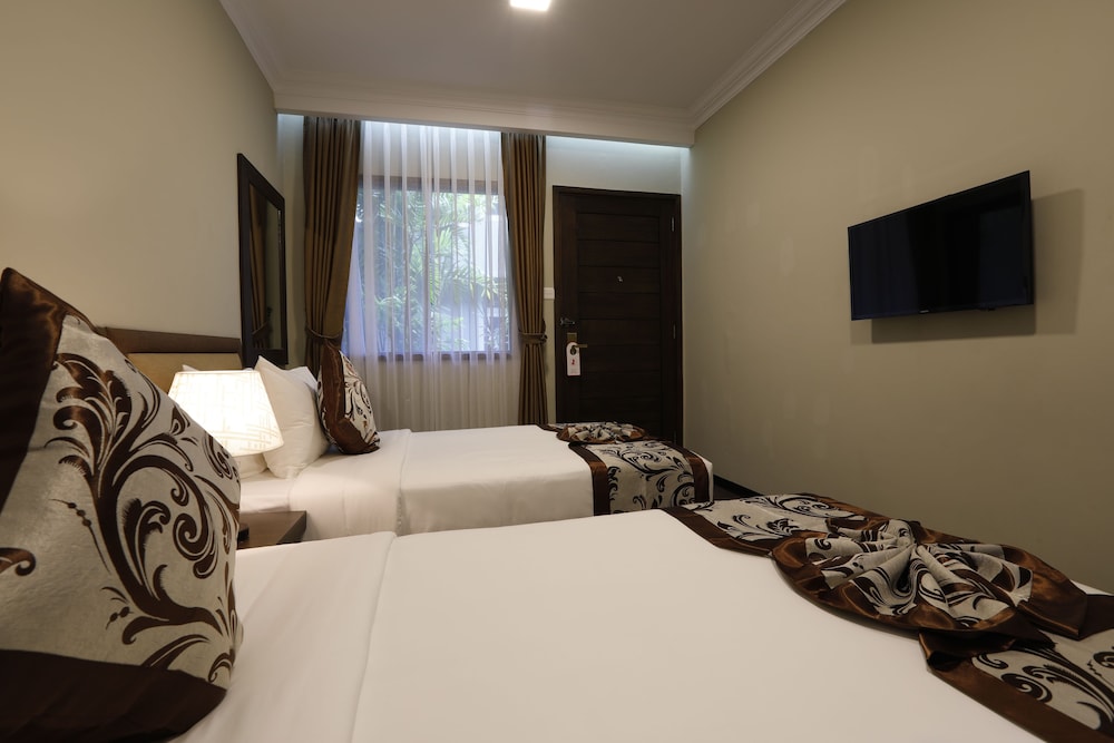 Cloud 10 Boutique Hotel