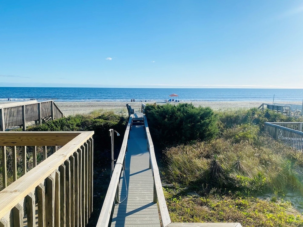 3/4 Time - 4 Br Home