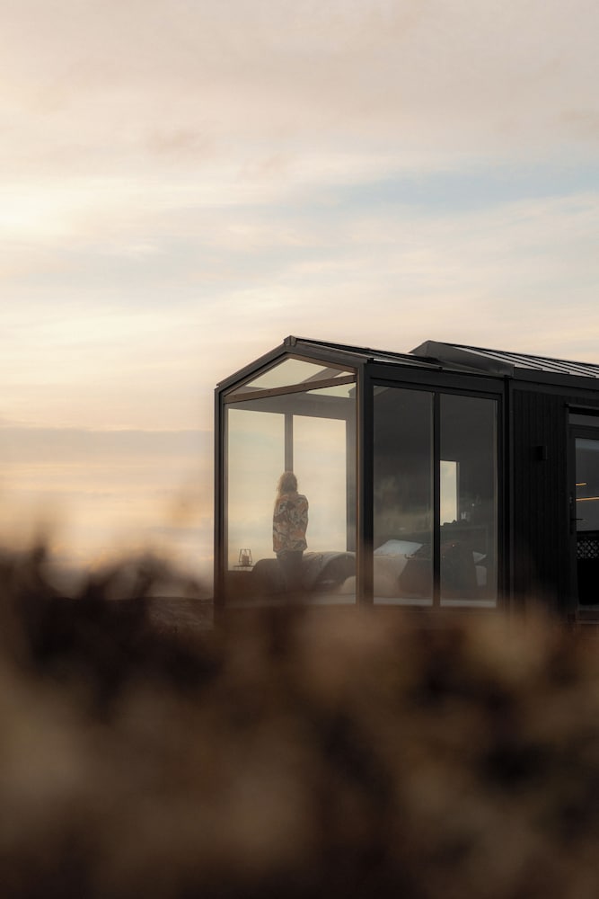 Tiny Glass Lodge