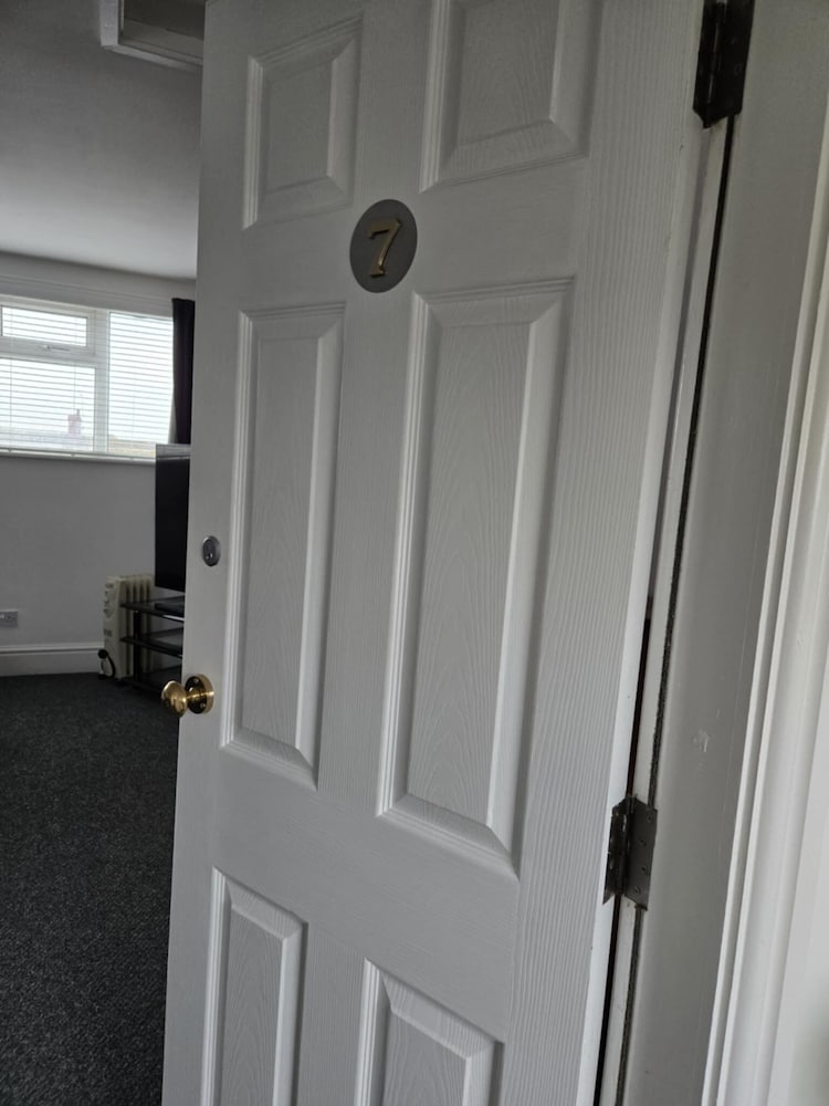 Q Accommodation