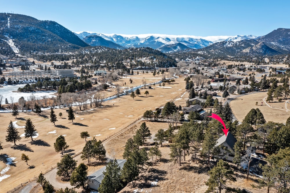 Vista Of Lake Estes By Estes Park Homes 3 Bedroom Home by RedAwning - Property Image 15