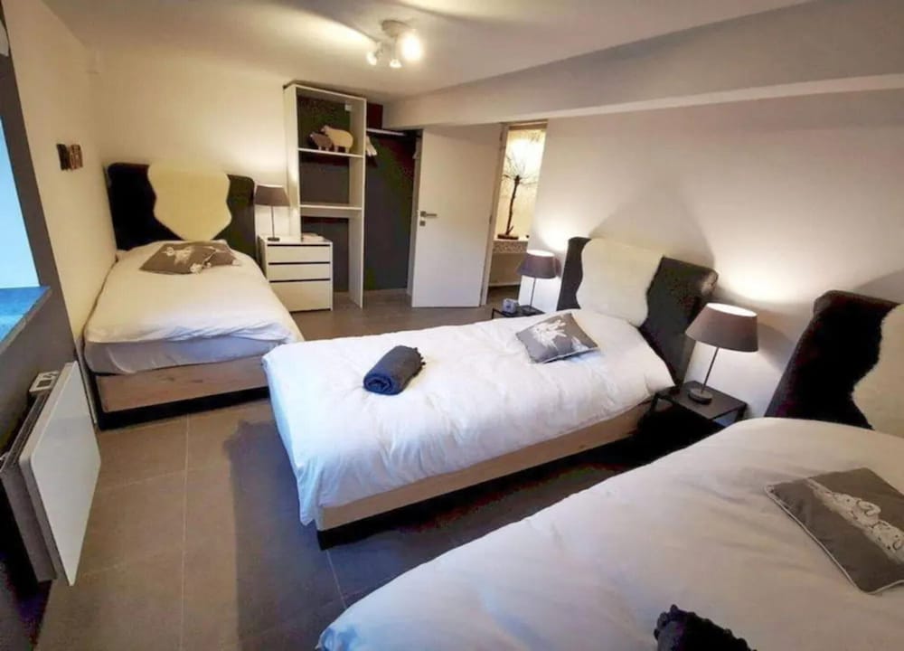 Cottage in Houyet Near Lesse River Trails