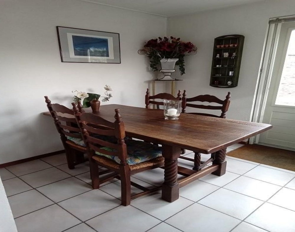 Holiday Home Near Centre of Petten