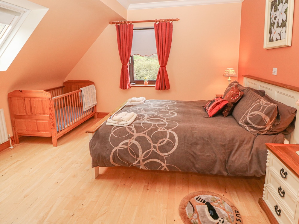 Starbay House