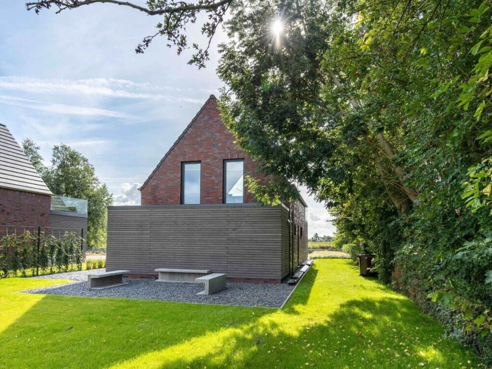Harlepadd 3b Modern Retreat