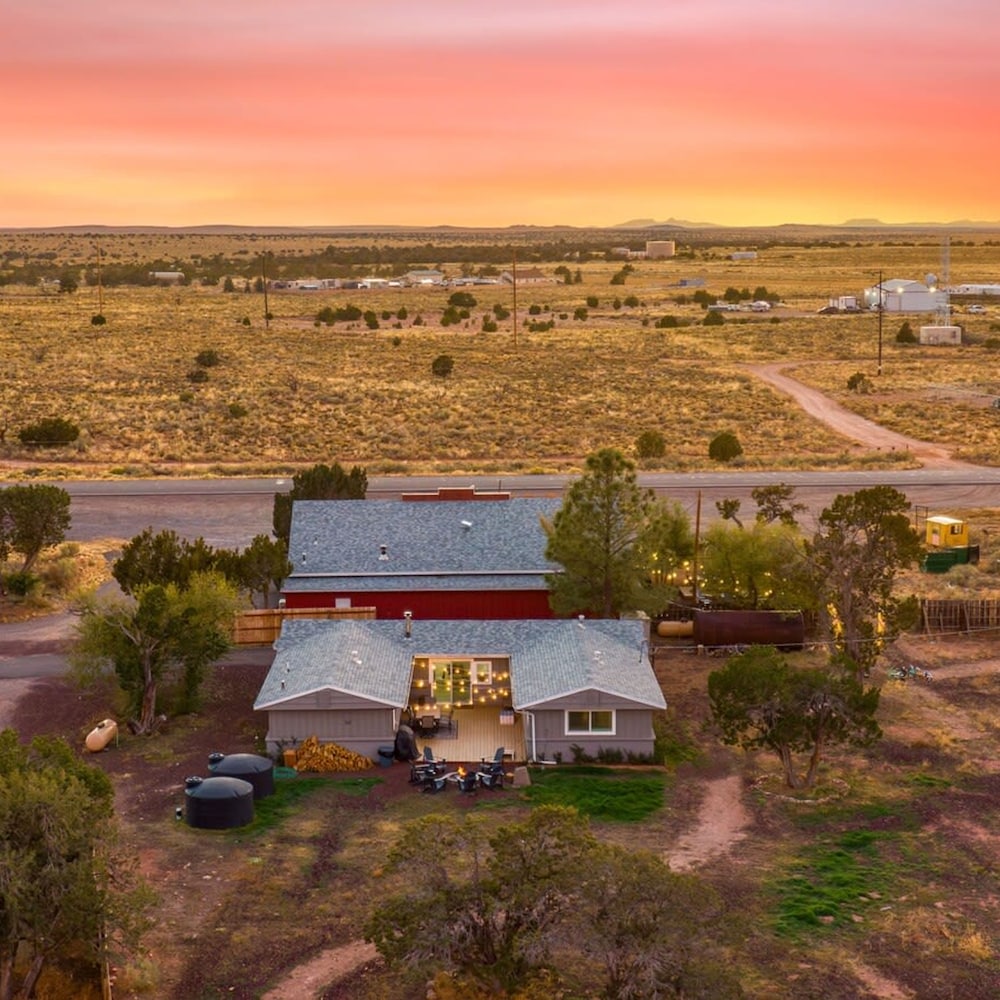 8BD Grand Canyon Ranch - Sleeps 22