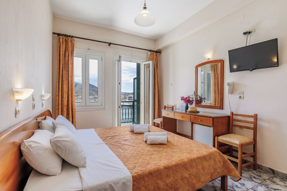 Lemonis Rooms