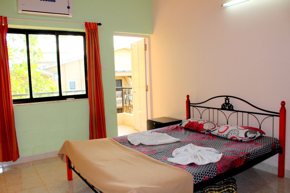 Calangute Beauty 2bhk Apartment