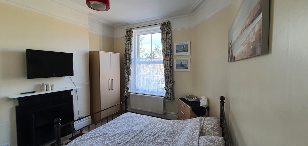 Sunny Lodge Guest House