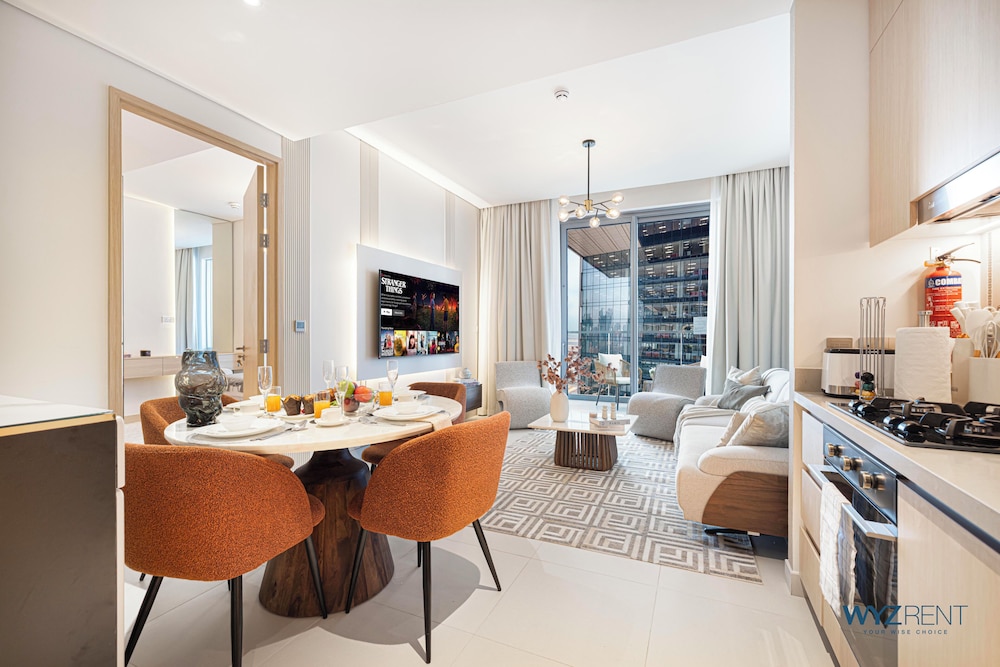 1BR Vida Dubai Mall Direct Mall Access