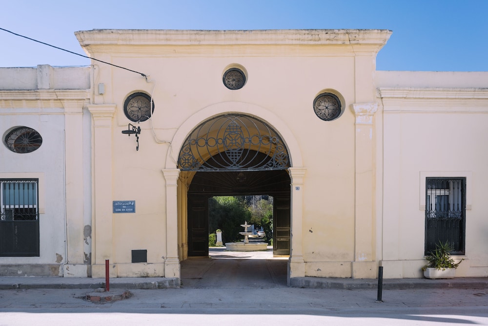 Photo 19
