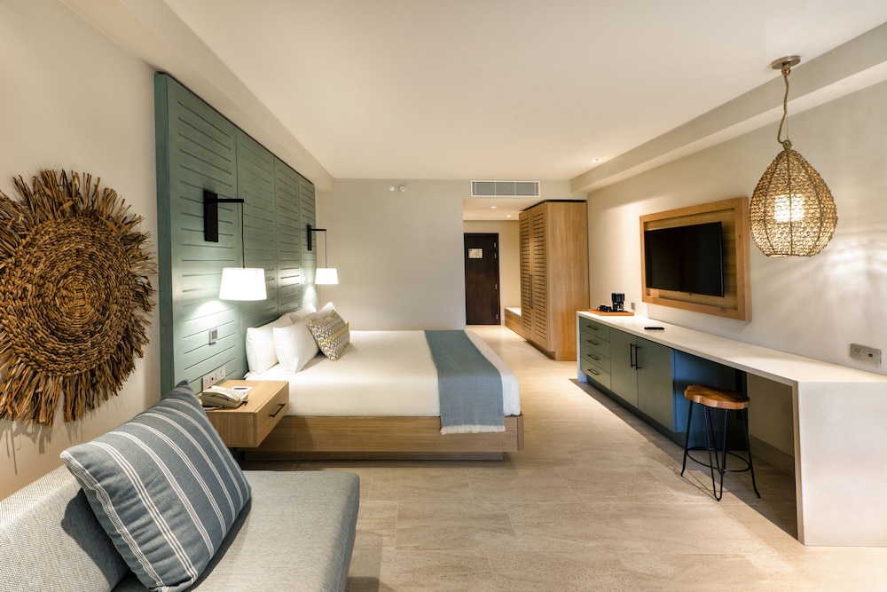 Punta Cana Vacations - Unique Club at Lopesan Costa Bavaro - All Inclusive - Property Image 58