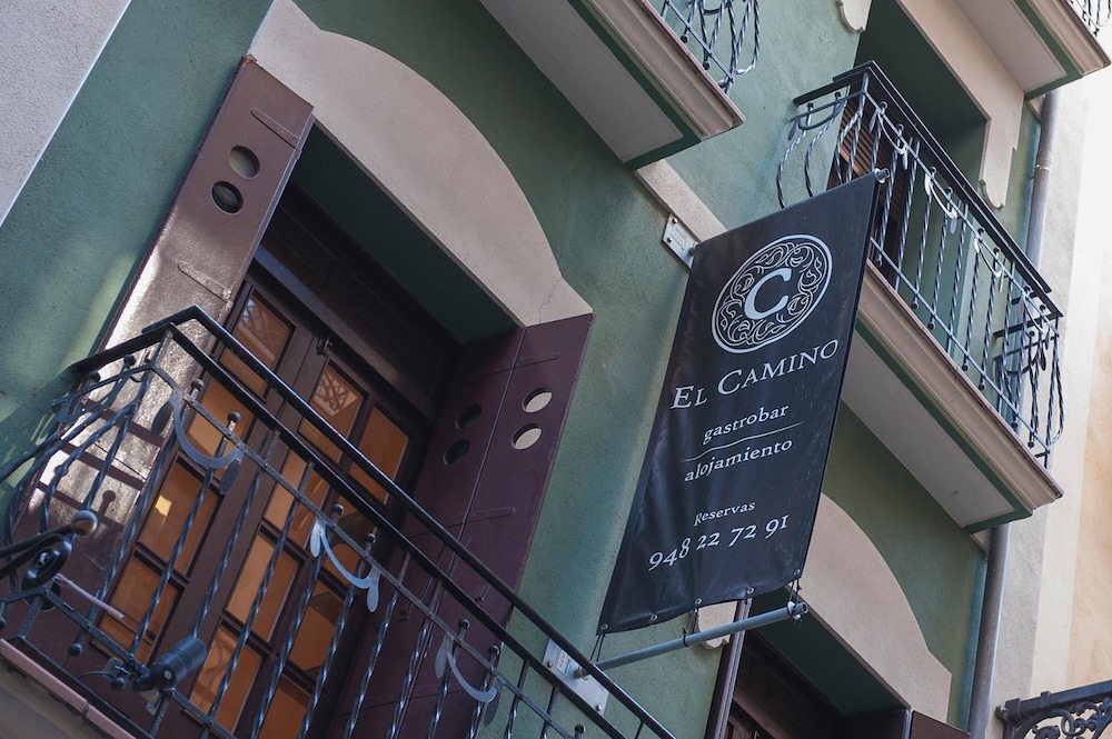 El Camino Urban Rooms