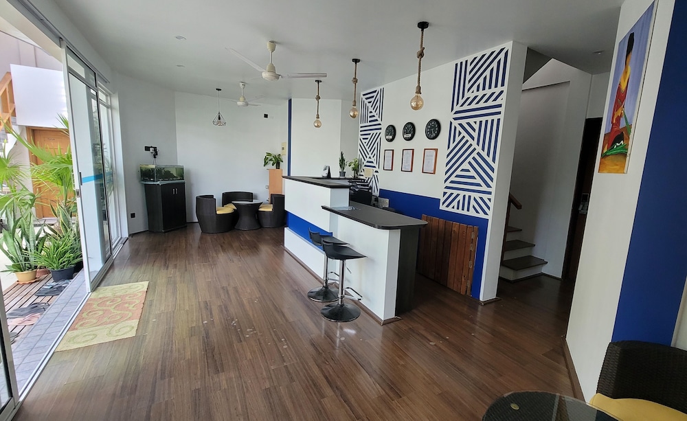 Palm Residence photo 2