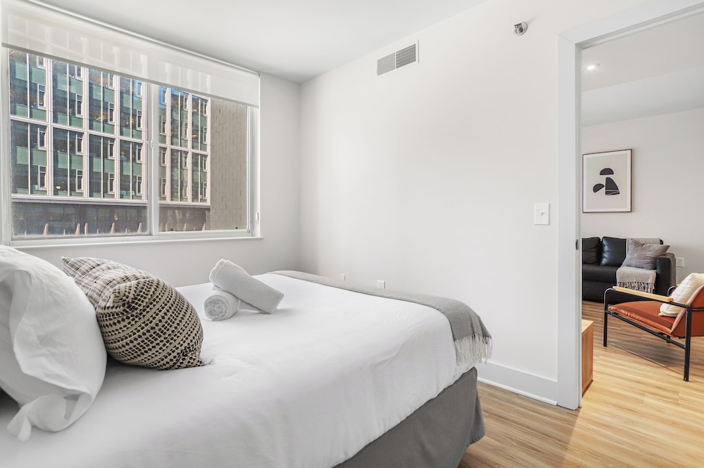 Well Appointed Apartments W Full Comfort