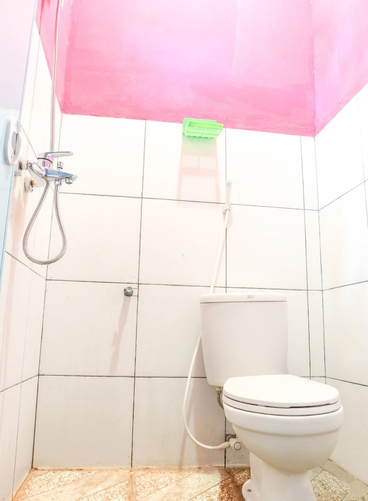 OYO 1662 Zury Homestay