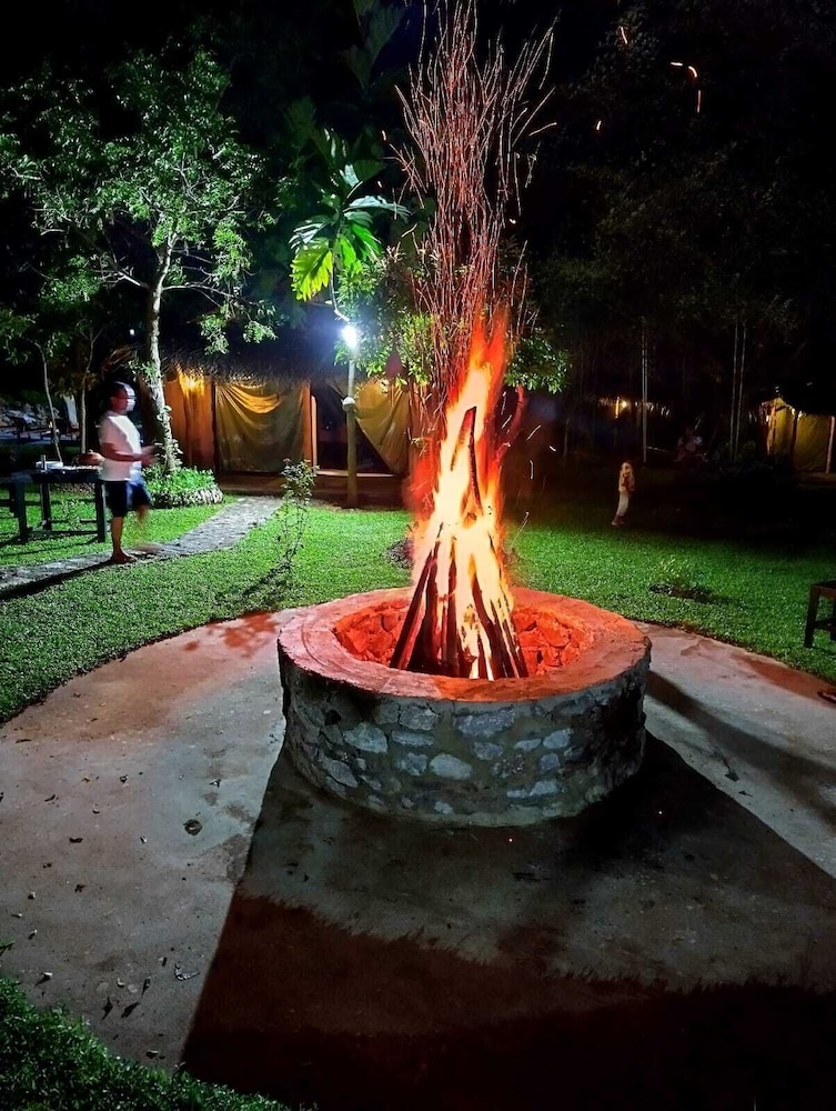 Nagara Lake Glamping Resort