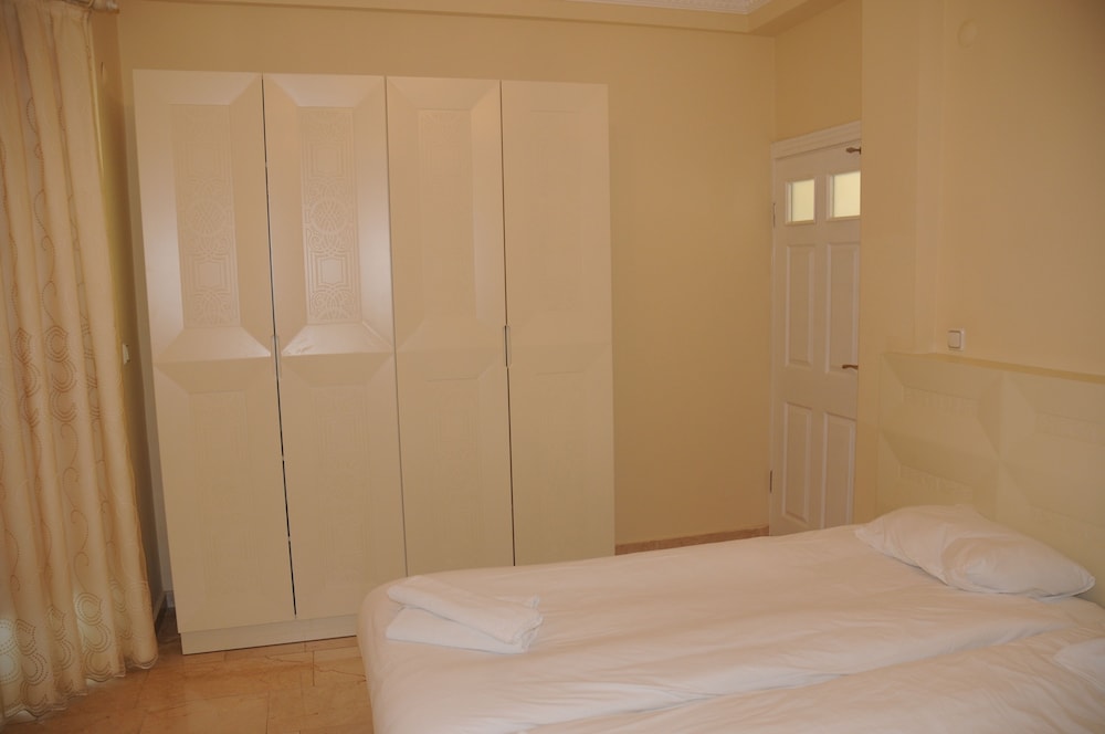 Gold City 3 Bedroom Villa 5 view 2