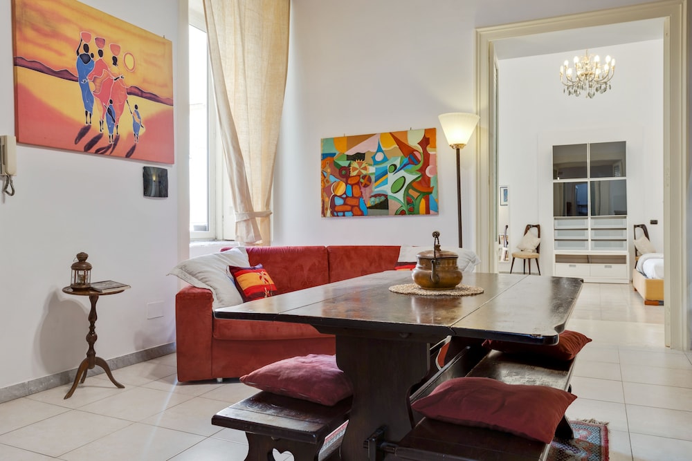 Costigliola Palace Netflix&Parking Flat
