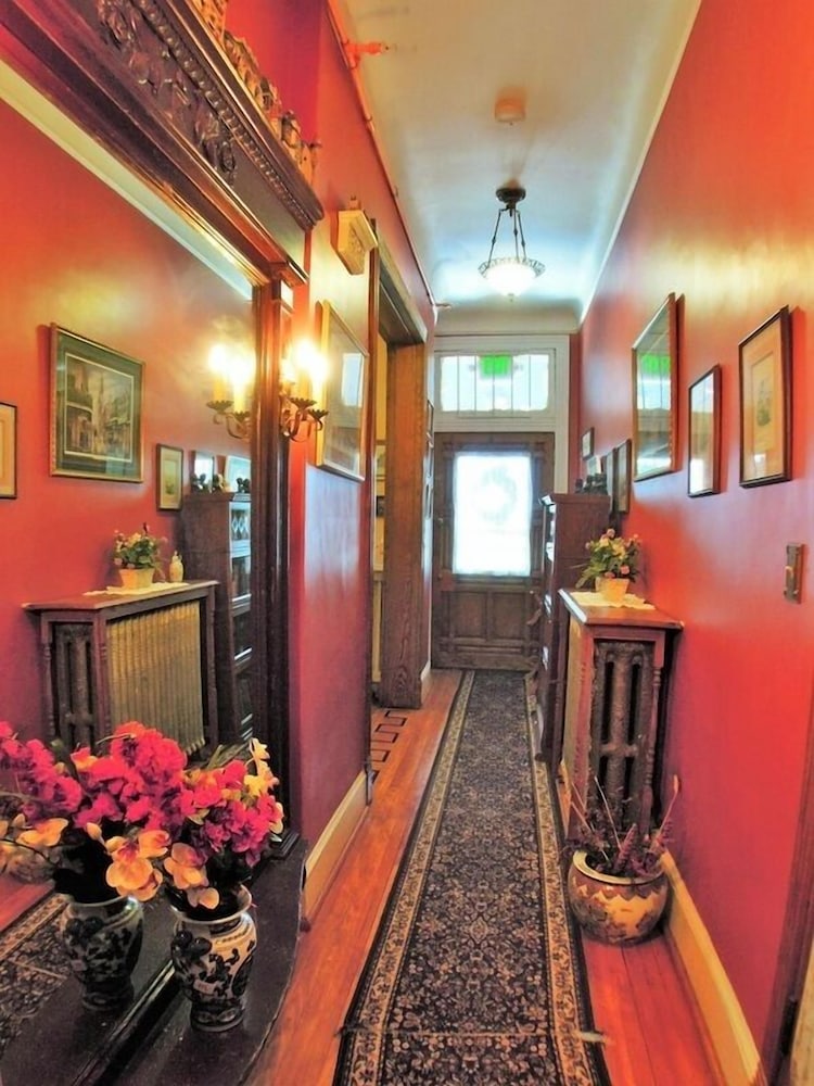 Wilson House Bed & Breakfast