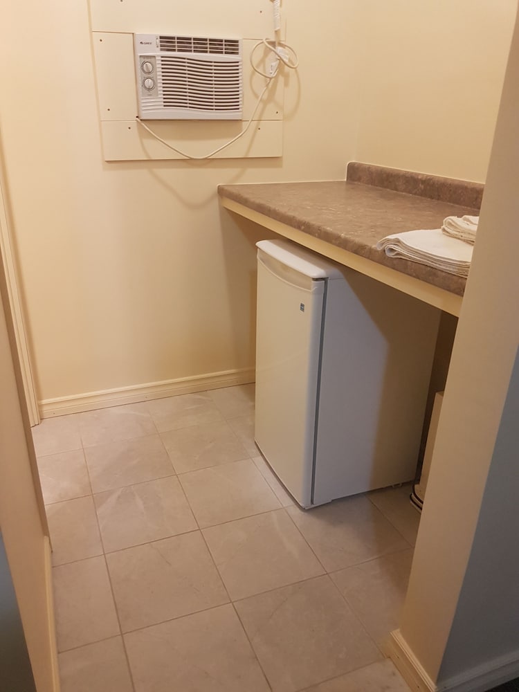 Windsor Vacations - Traveller's Choice Motel - Property Image 27