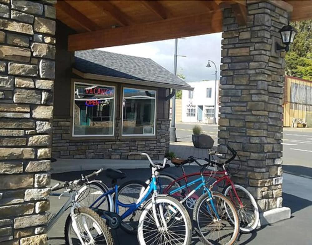 The Waldport Inn