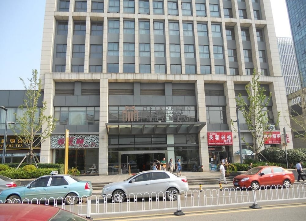 Metropolo Wuhan Economic Development Wanda Hotel
