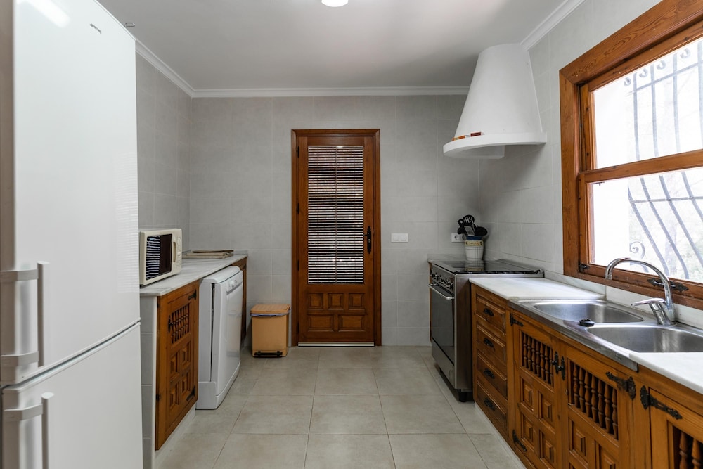 Villa Rosa in Javea With 4 Bedrooms and 3 Bathrooms