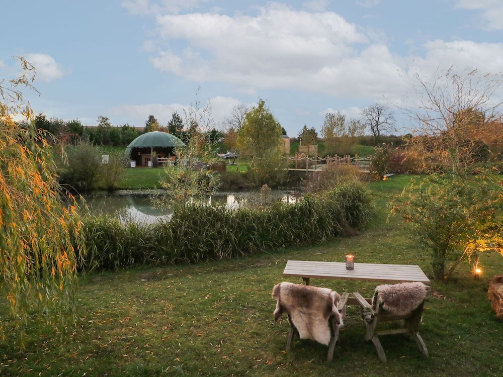 Poppie's Shepherds Hut at Shepherds Lodge